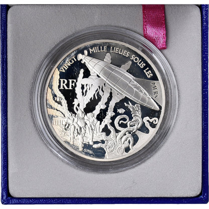 Francúzsko, 
  
  1-1/2 eura, 
  
  20 000 Lieues sous les Mers